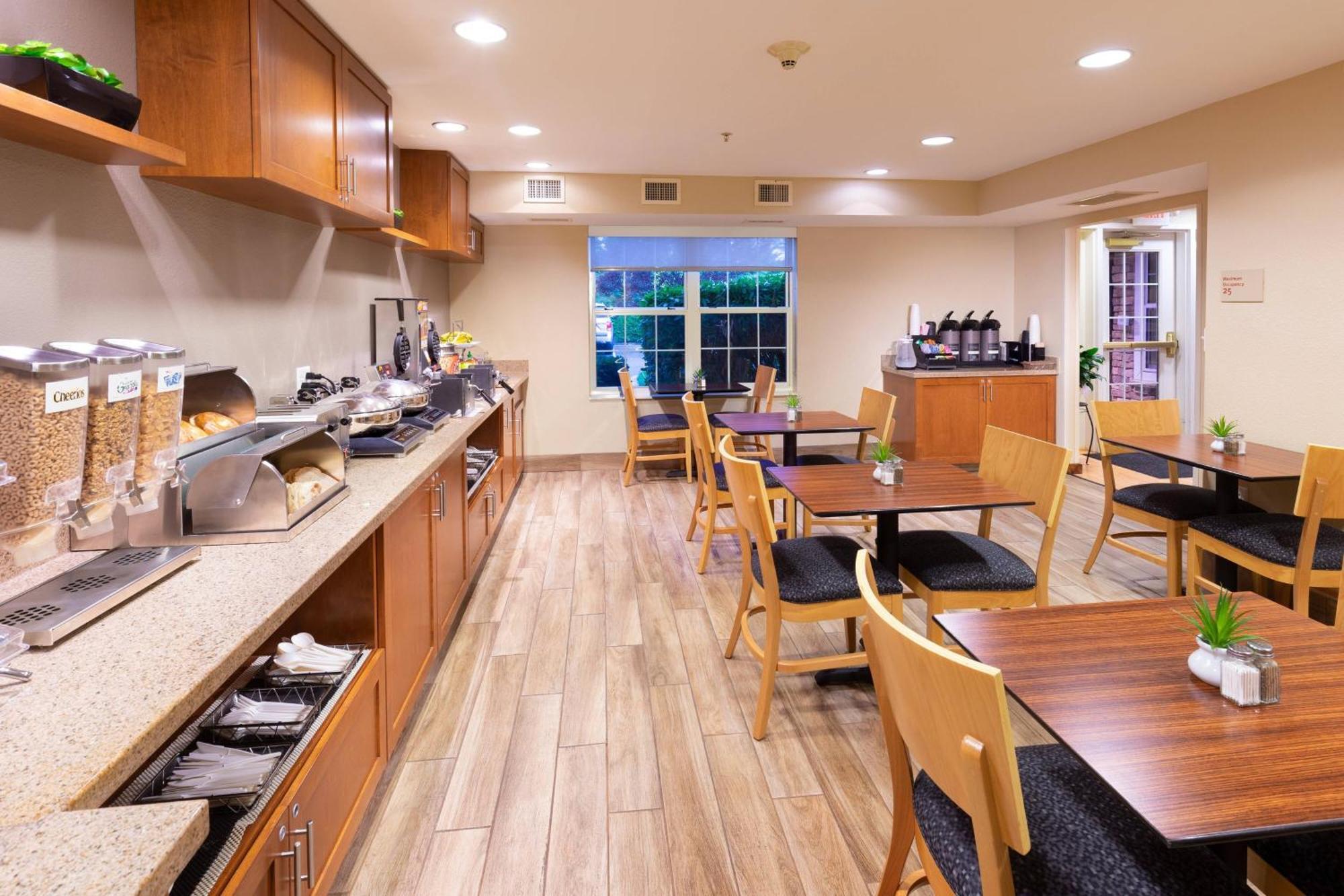 Towneplace Suites Bowie Town Center Eksteriør bilde